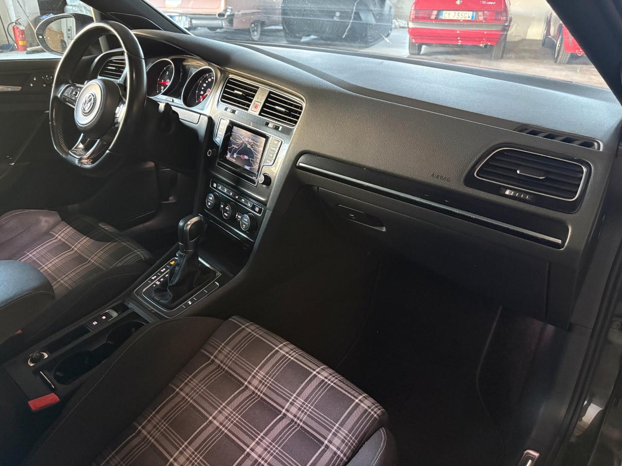 Volkswagen Golf GTD 2.0 TDI DSG 5 Porte Tetto Apribile