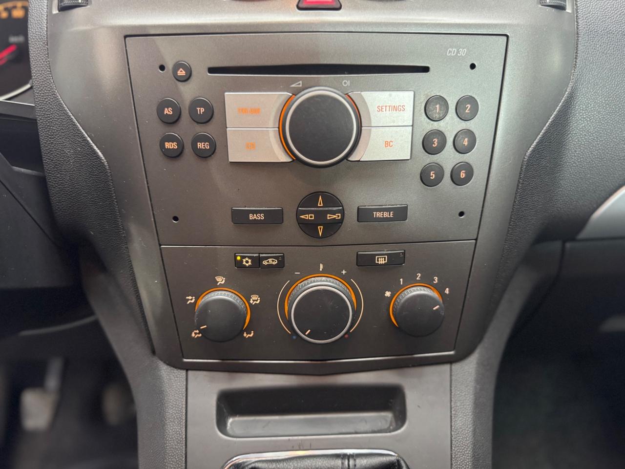 Opel Zafira 1.9 CDTI 7POSIT 120CV ADATTA NEOPATENTATI