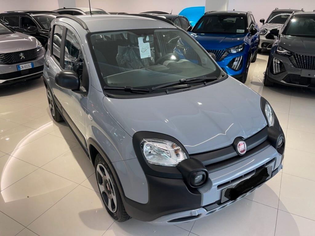 Fiat Panda 1.0 FireFly S&S Hybrid City Cross