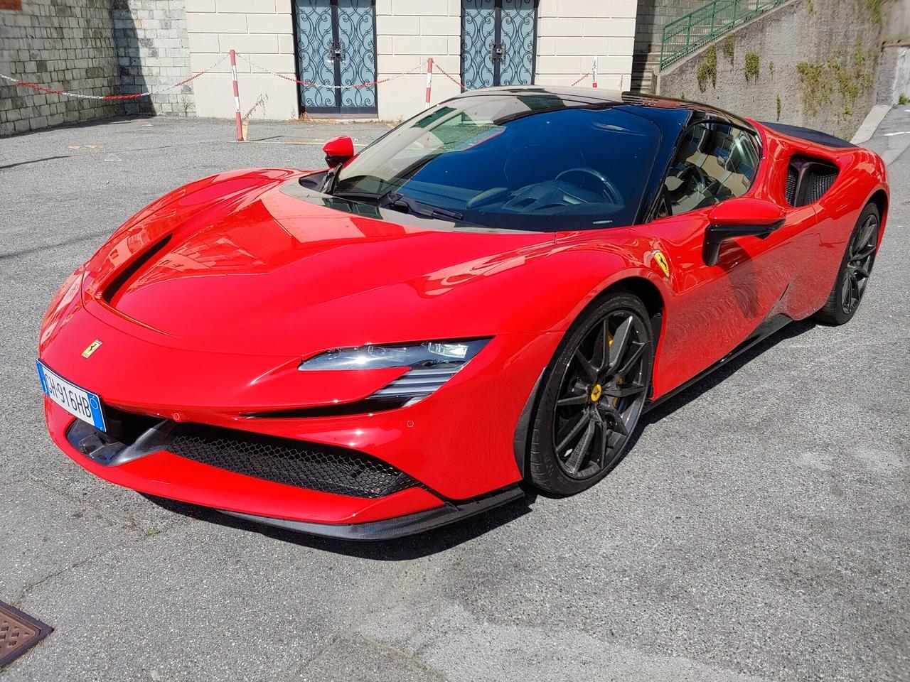 Ferrari SF90 Spider ASSETTO FIORANO