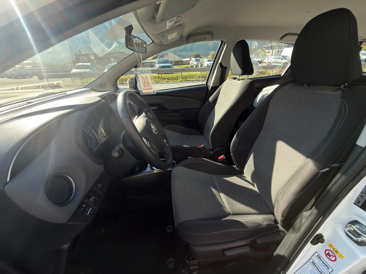 Toyota Yaris 2016 5p 1.5cc 75Cv Automatica