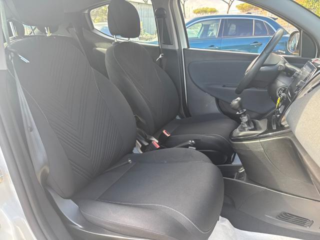 LANCIA Ypsilon HYBRID GOLD FIREFLY 1.0cc 70cv AZIEND. CERTIFICATA