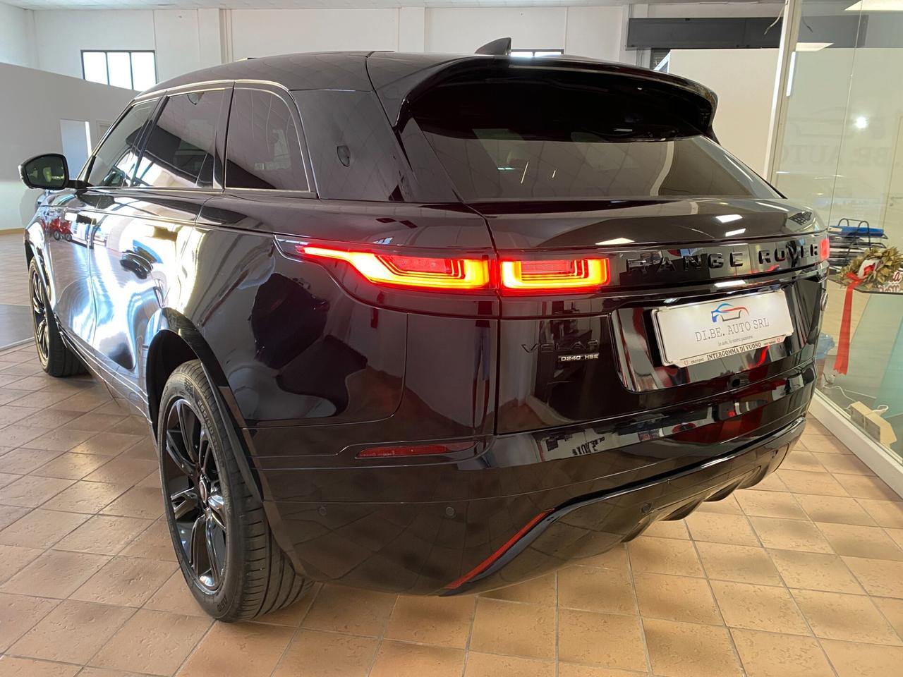 Land Rover Range Rover Velar 2.0D I4 240 CV R-Dynamic