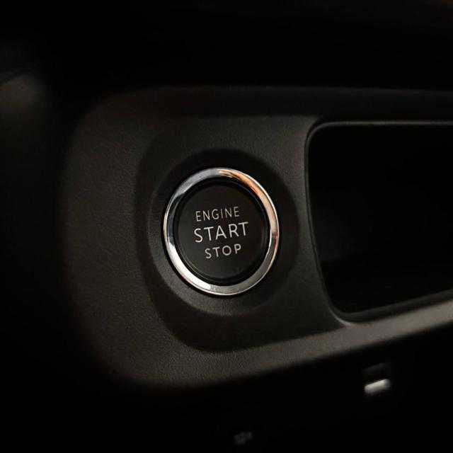 CITROEN C3 PureTech 110 S&S EAT6 Shine