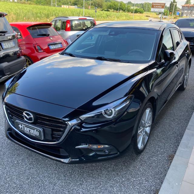 MAZDA 3 1.5 Skyactiv-D Exceed AUTOMATICA