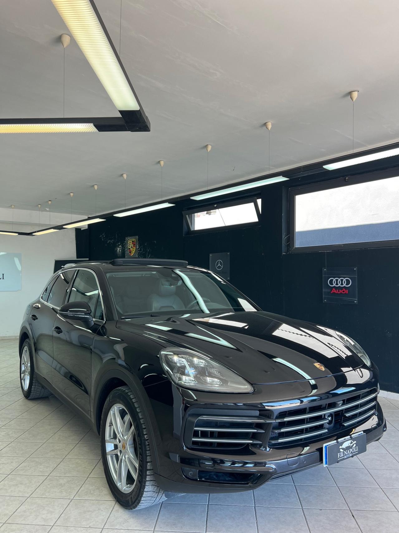 Porsche Cayenne 3.0 V6
