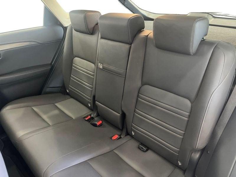 Lexus NX NX 300h 2.5 Sport cvt