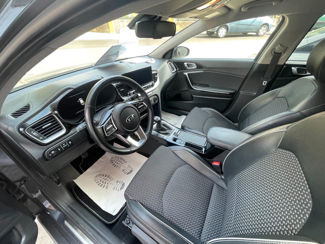 Kia XCeed 1.6 CRDi 136 CV MHEV iMT High Tech