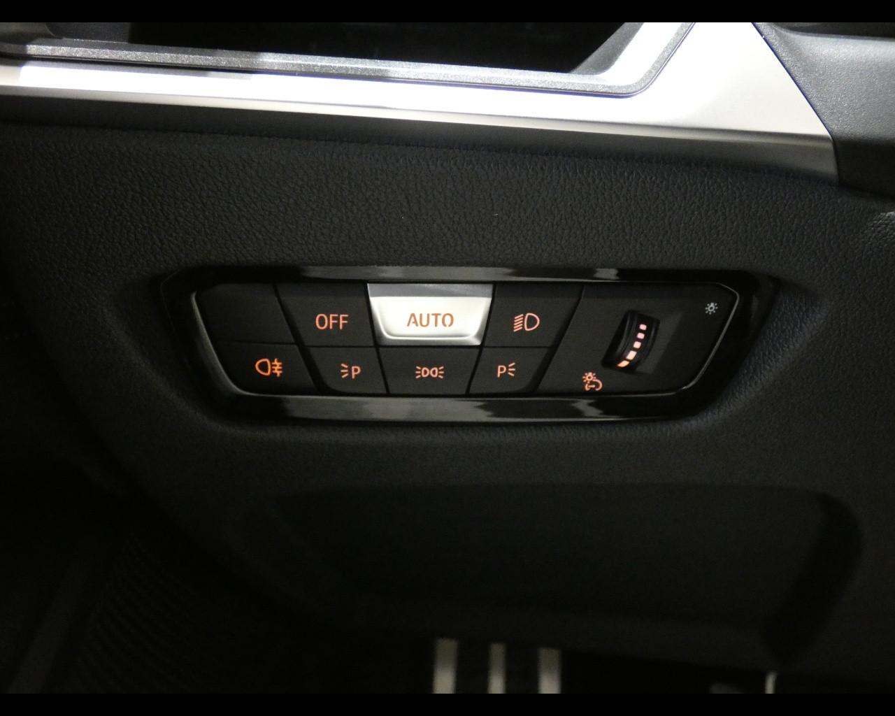 BMW Serie 3(G20/1-80/1) - 320d 48V Touring Msport