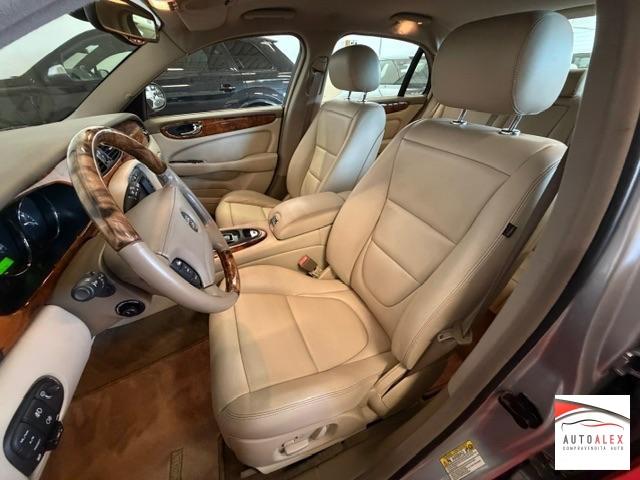 JAGUAR - XJ8 4.2 V8 298cv