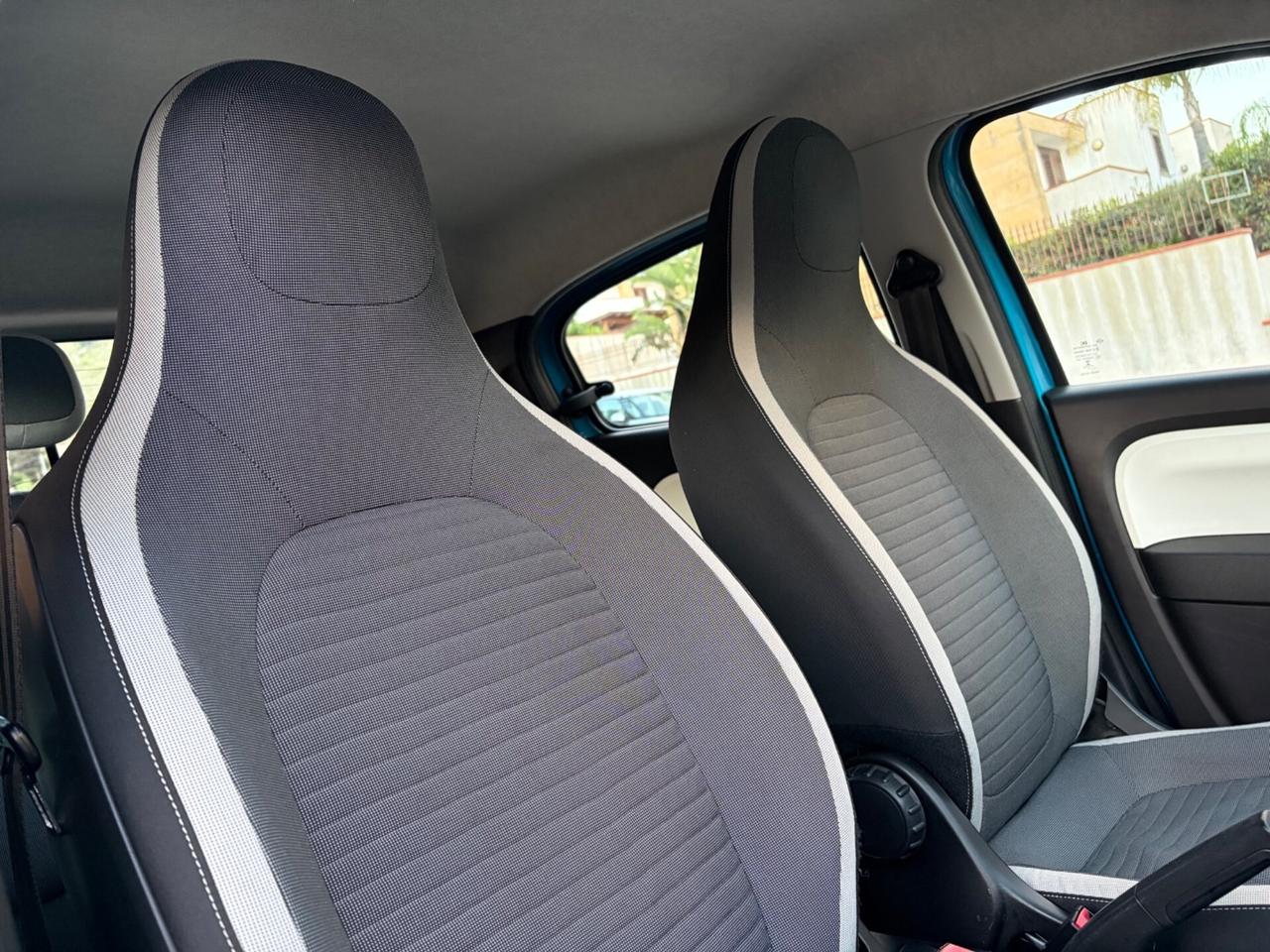 Renault Twingo 1.0 benz ideale per neopatentati