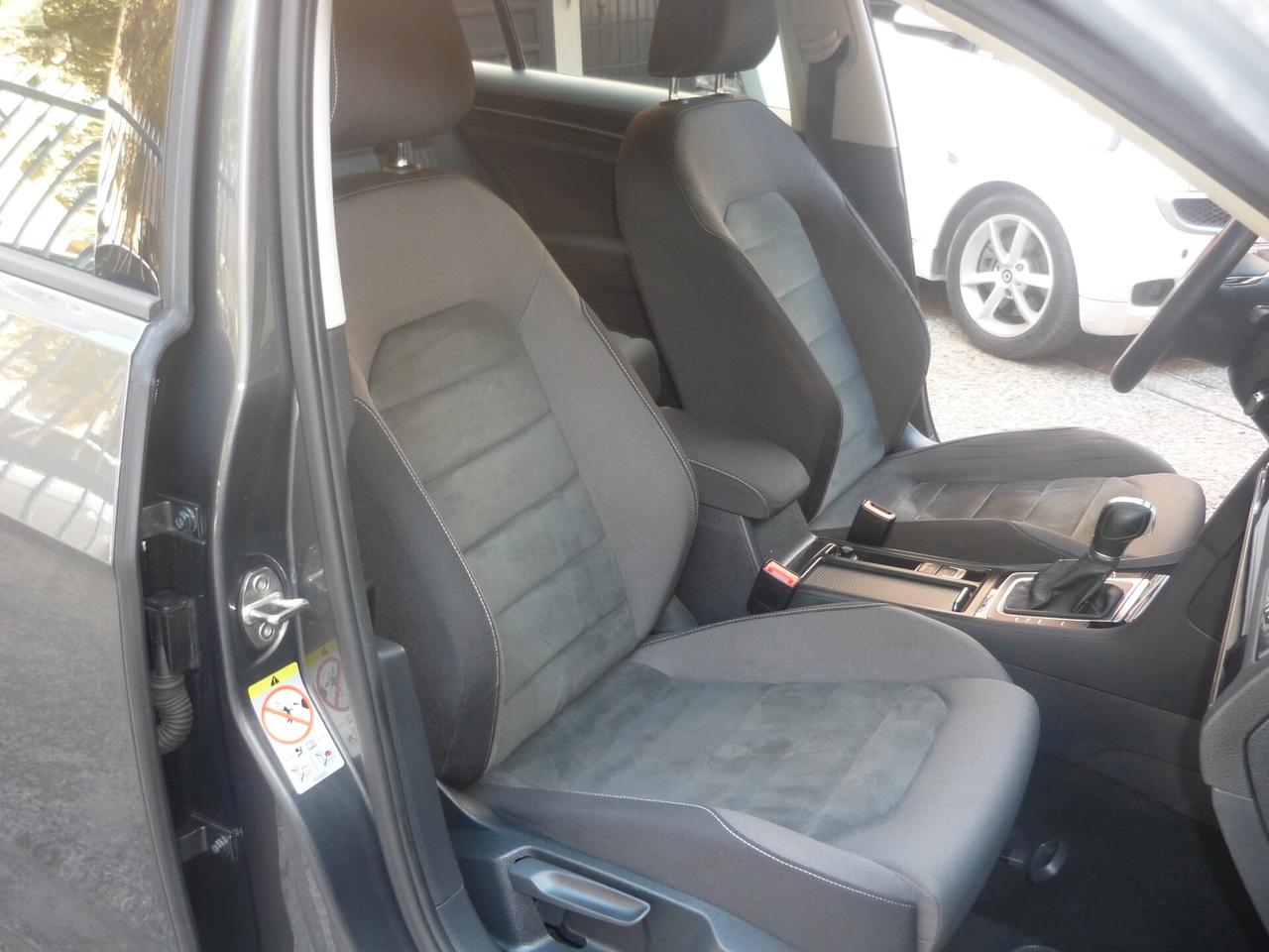 Volkswagen Golf 1.4 TGI DSG 5p. Business BlueMotion