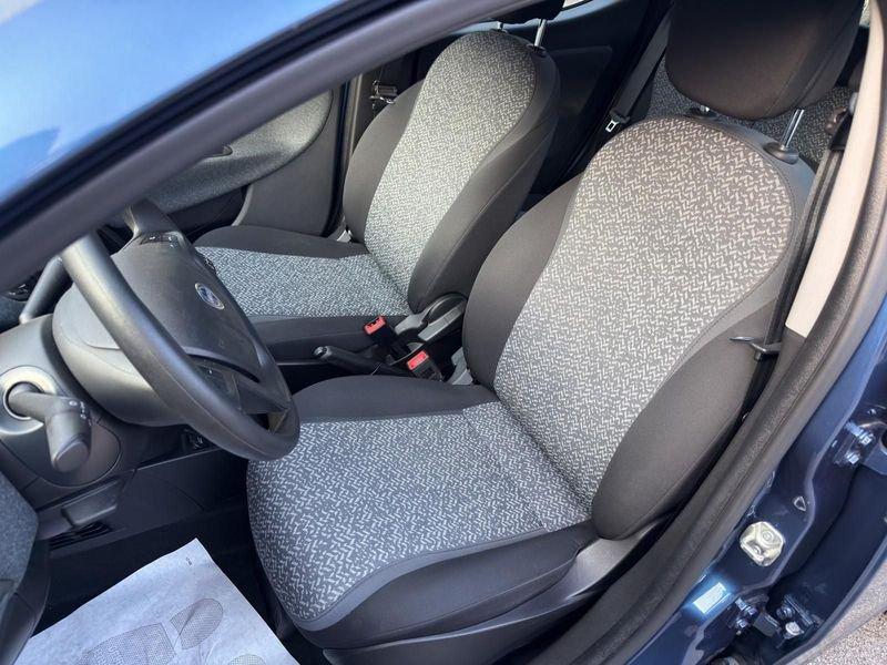 Lancia Ypsilon Ypsilon 5p 1.0 hybrid 70cv 6m Silver Plus