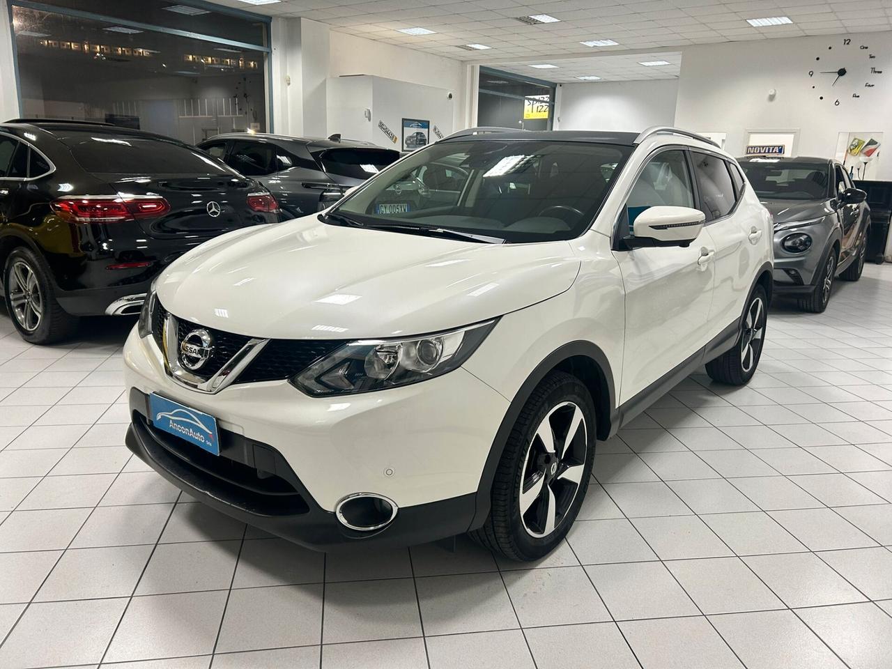 Nissan Qashqai 1.5 dCi FULL 2017