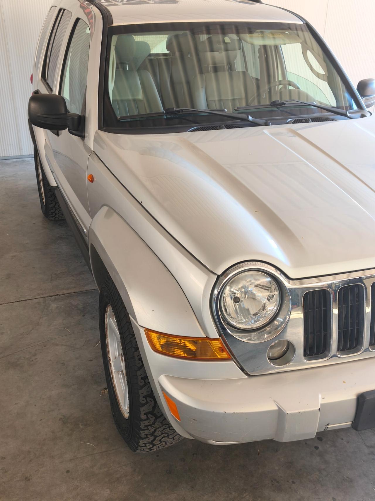 Jeep Cherokee 2.8 CRD Limited *Manuale*