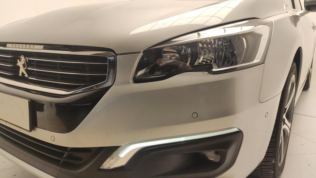 Peugeot 508 BlueHDi 180 EAT6 S&S Feline
