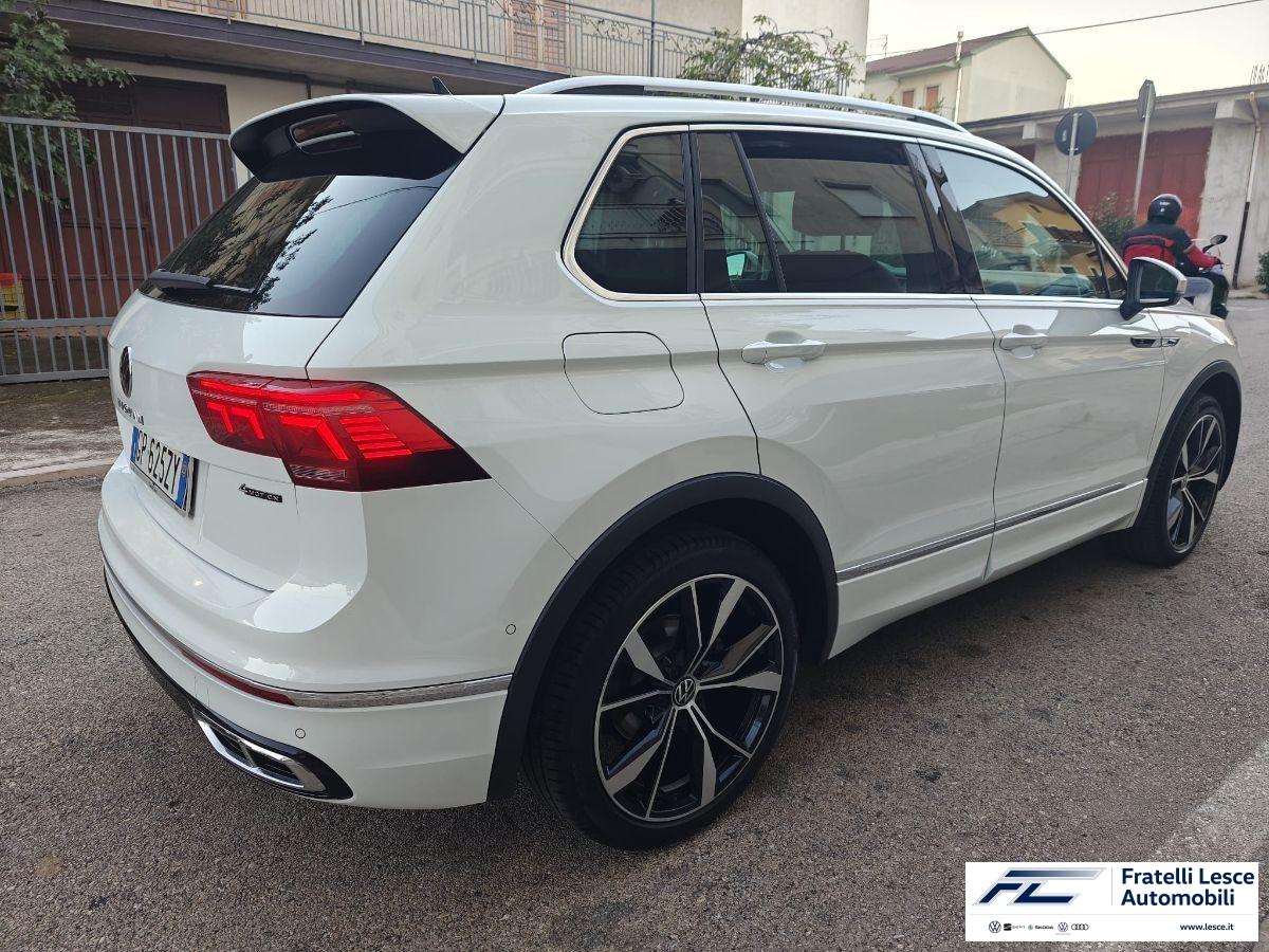 VOLKSWAGEN - Tiguan 2.0 tdi R-Line 4motion 200cv dsg (Esposizione Piano Lago)