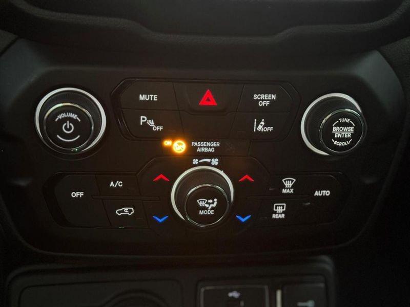 Jeep Renegade 1.3 T4 DDCT Limited FULL-LED