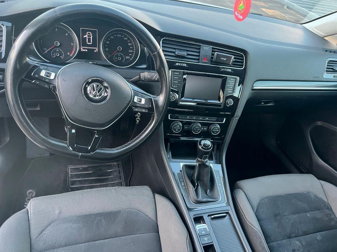 Volkswagen Golf Business 1.6 TDI 5p. Highline BlueMotion Technology