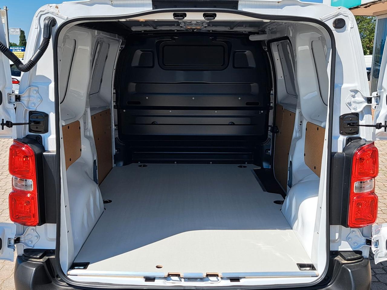 Fiat Scudo Van 1.5 BlueHDi 120CV L2H1 Km. 0