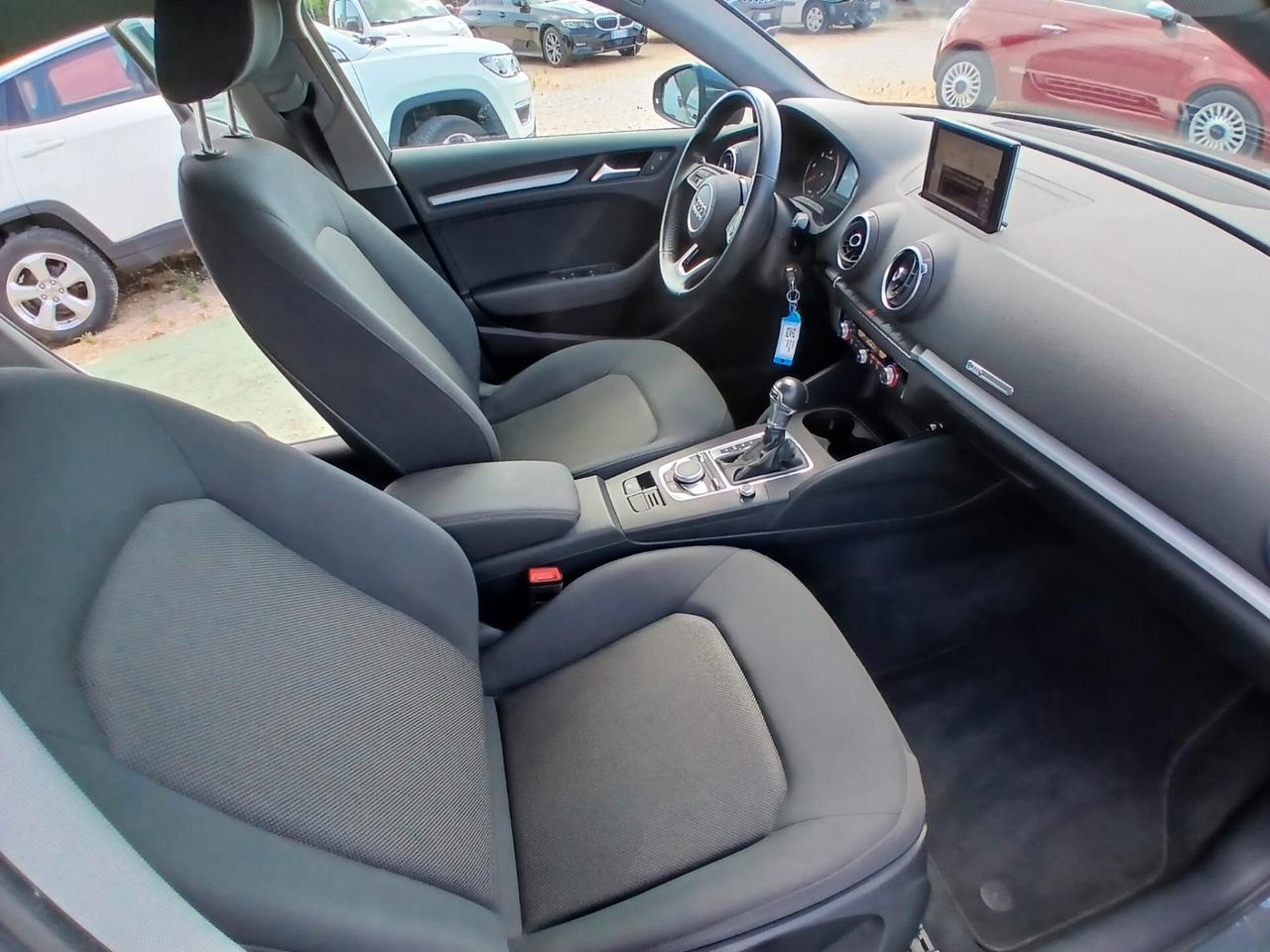 Audi A3 SPB 2.0 TDI 150cv S tronic Business
