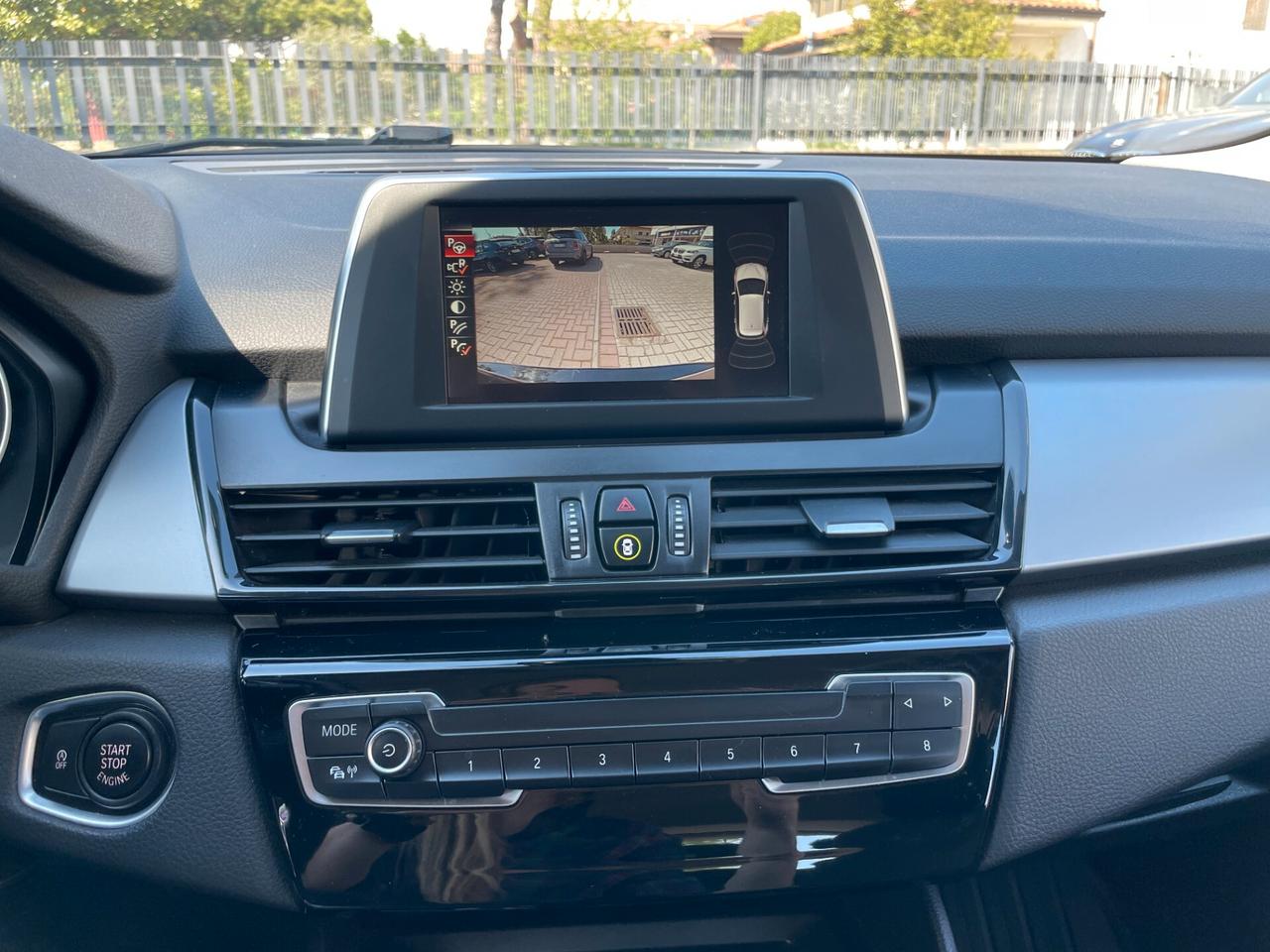 Bmw 2er Active Tourer 214d Active Tourer Luxury ADATTA NEOPATENTATI