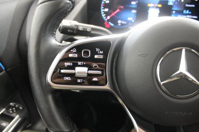 MERCEDES-BENZ GLA 200 d Automatic Sport Plus FULL LED