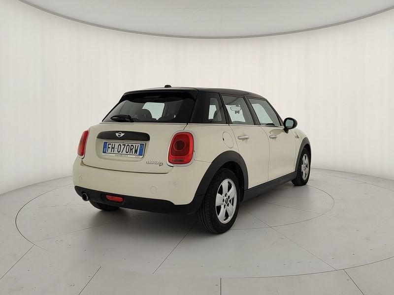 MINI Mini 5 porte Cooper D 1.5 5p auto