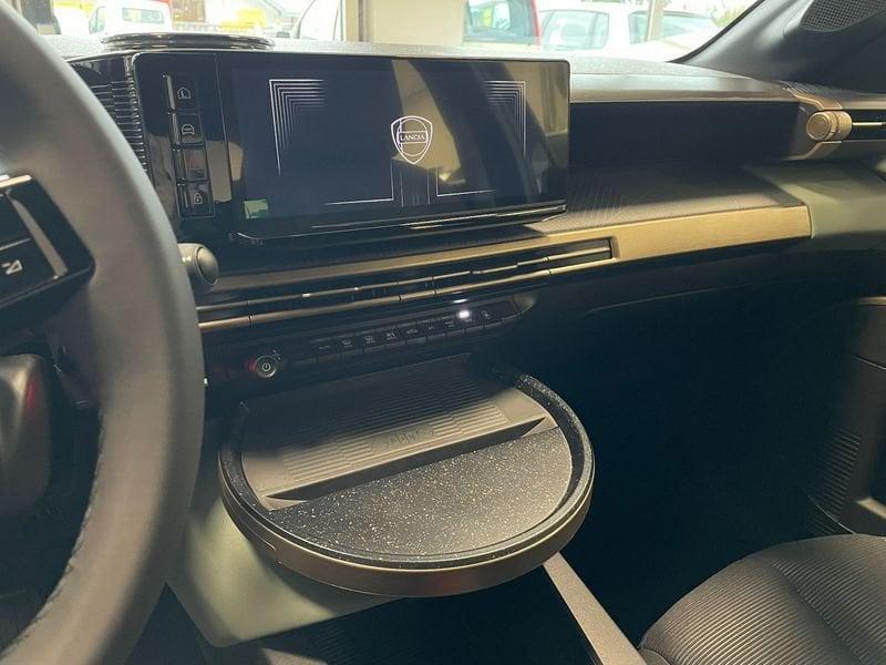 Lancia Ypsilon Ypsilon Hybrid e-DCT