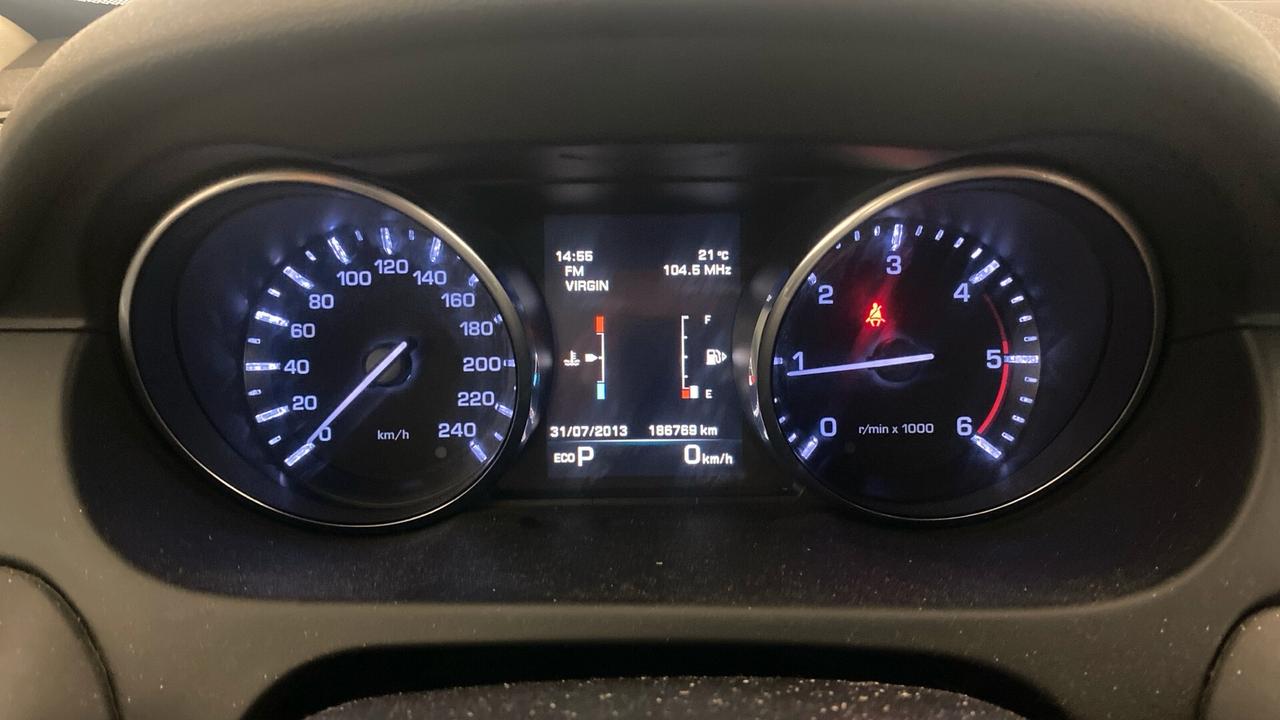 Discovery Sport 7 POSTI - 2.0 TD4 180cv HSE Luxury