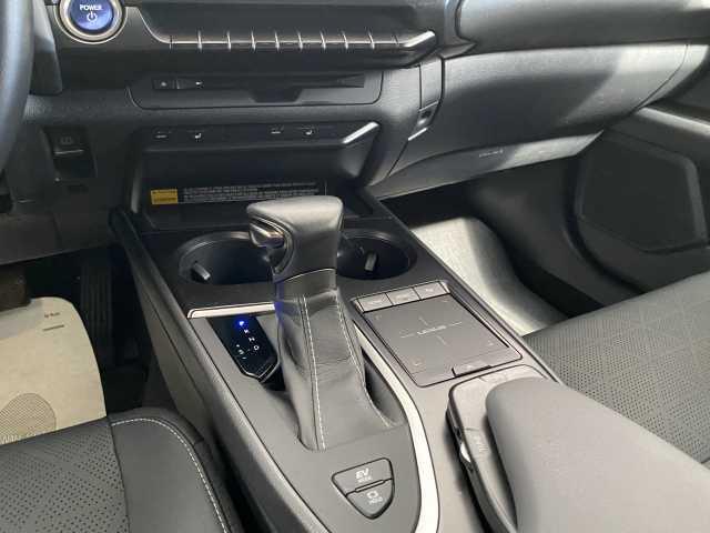 Lexus UX Hybrid Premium 250H MY19