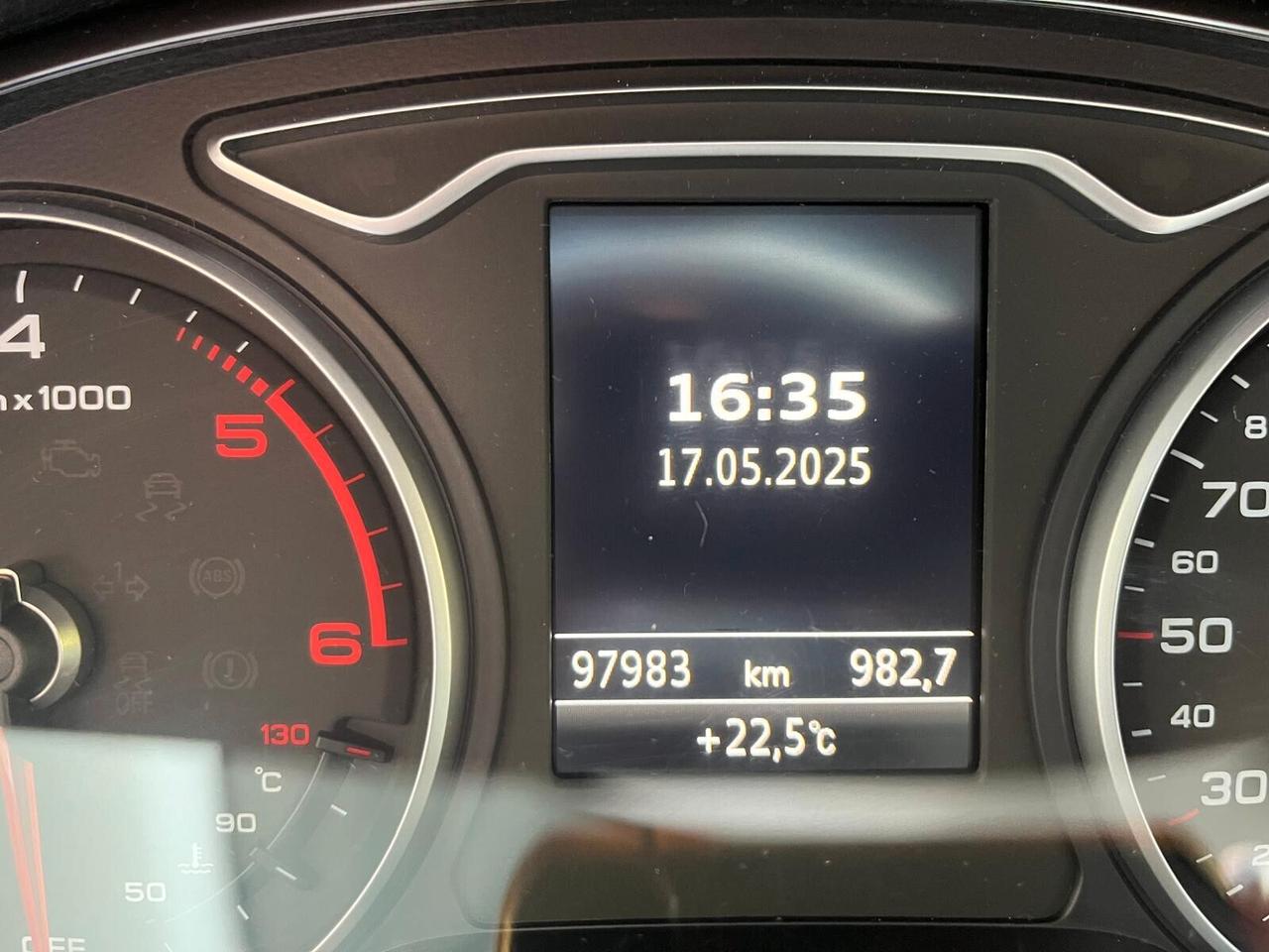 Audi Q2 30 TDI Edition S-LINE ESTERNO