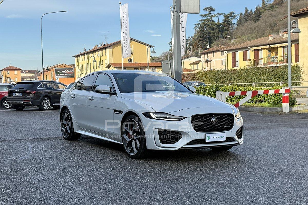 JAGUAR XE 2.0 300 CV AWD aut. R-Dynamic Black