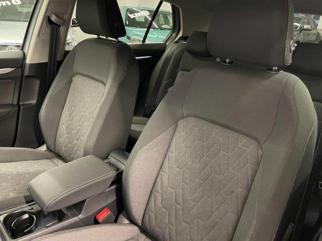 VOLKSWAGEN Golf 2.0 TDI 150 CV DSG SCR Editon Plus KM0 MY25