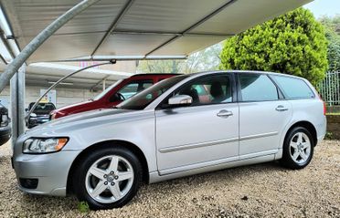 Volvo V50 2.0i Benzina