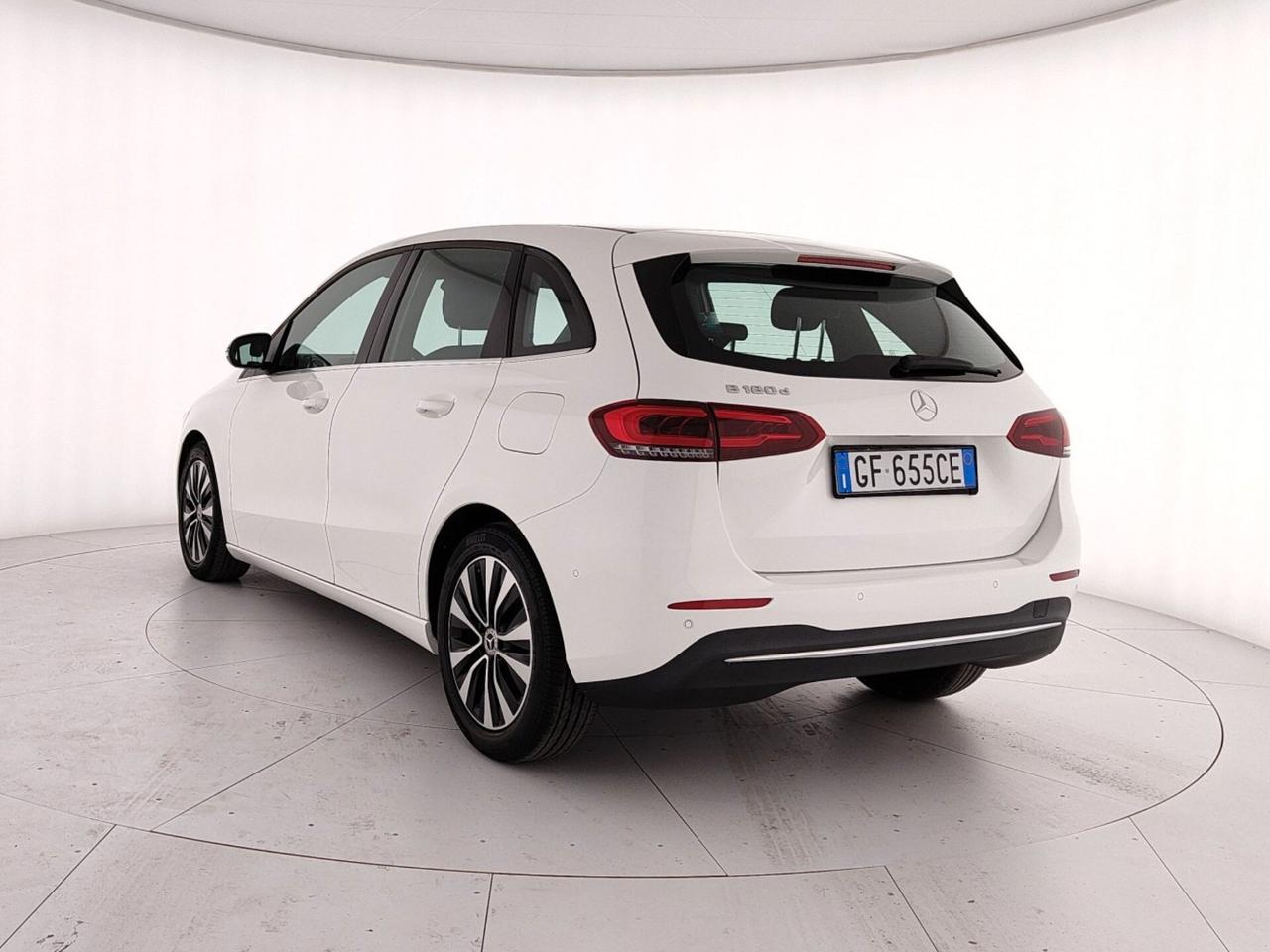 Mercedes-benz B 180 d Business Extra