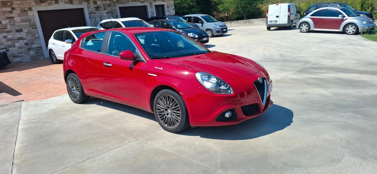 Alfa Romeo Giulietta 1.6 JTDm-2 105 CV Distinctive
