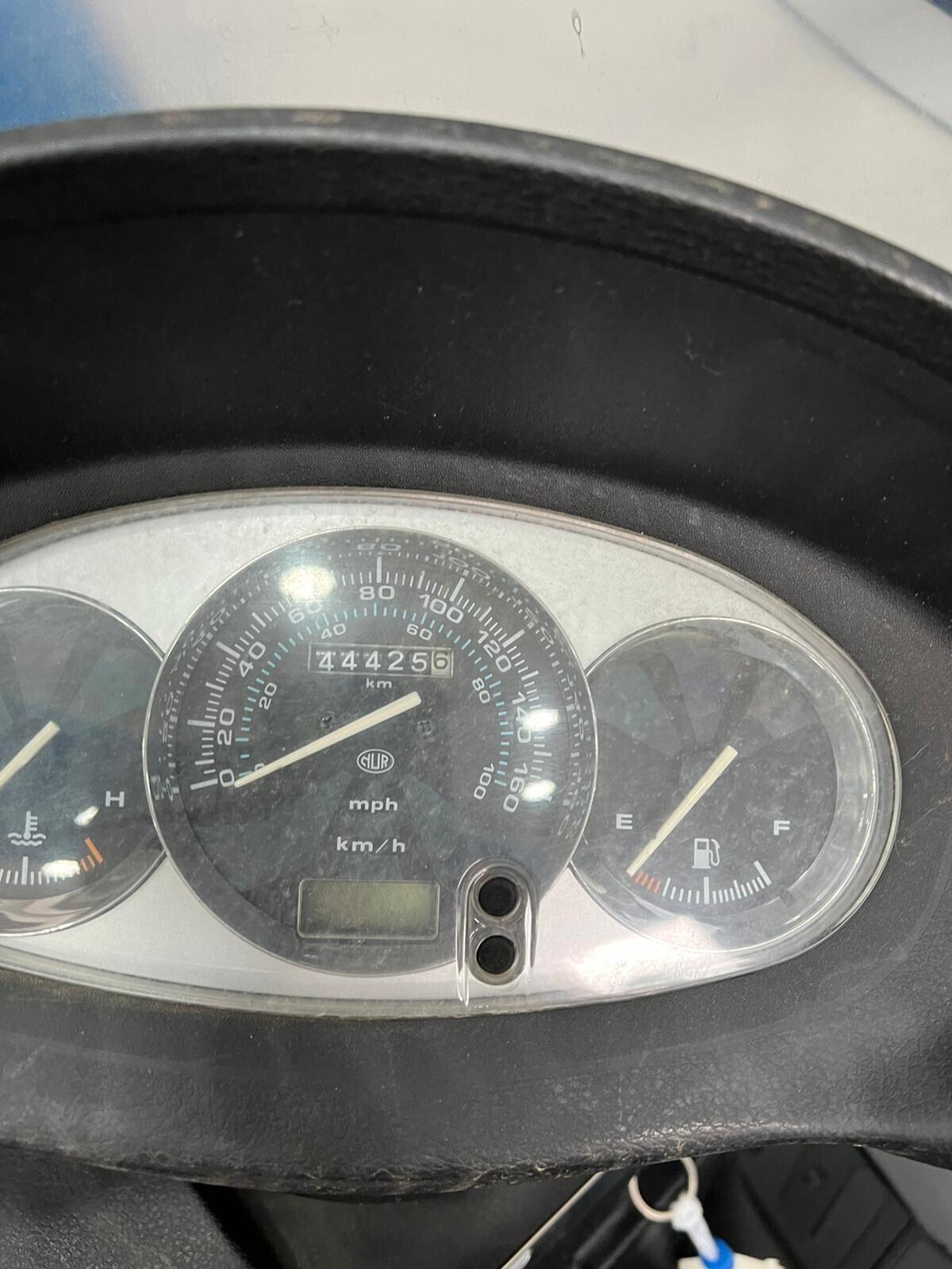 PIAGGIO X7 250