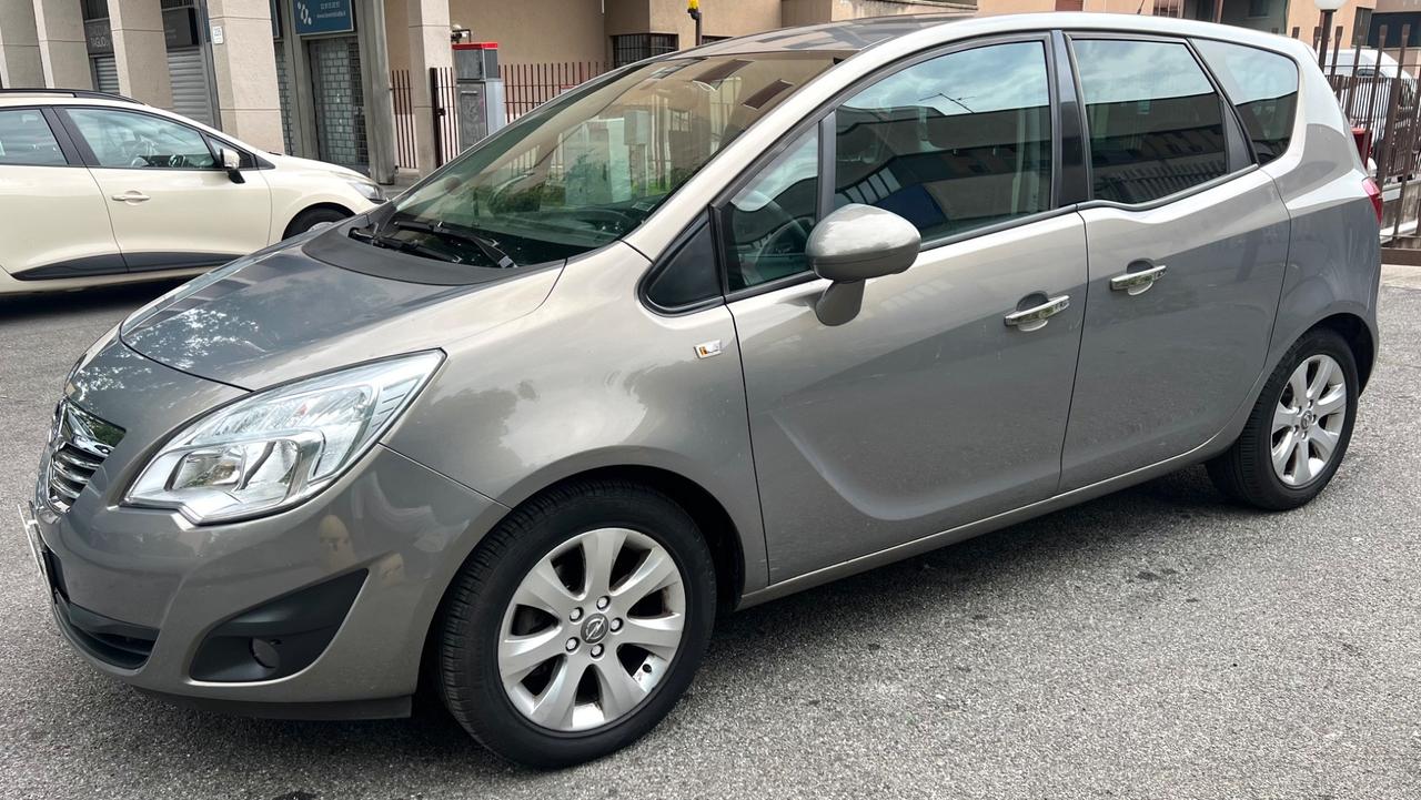 Opel Meriva 1.4 benzina €5b OK NEOPATENTATI