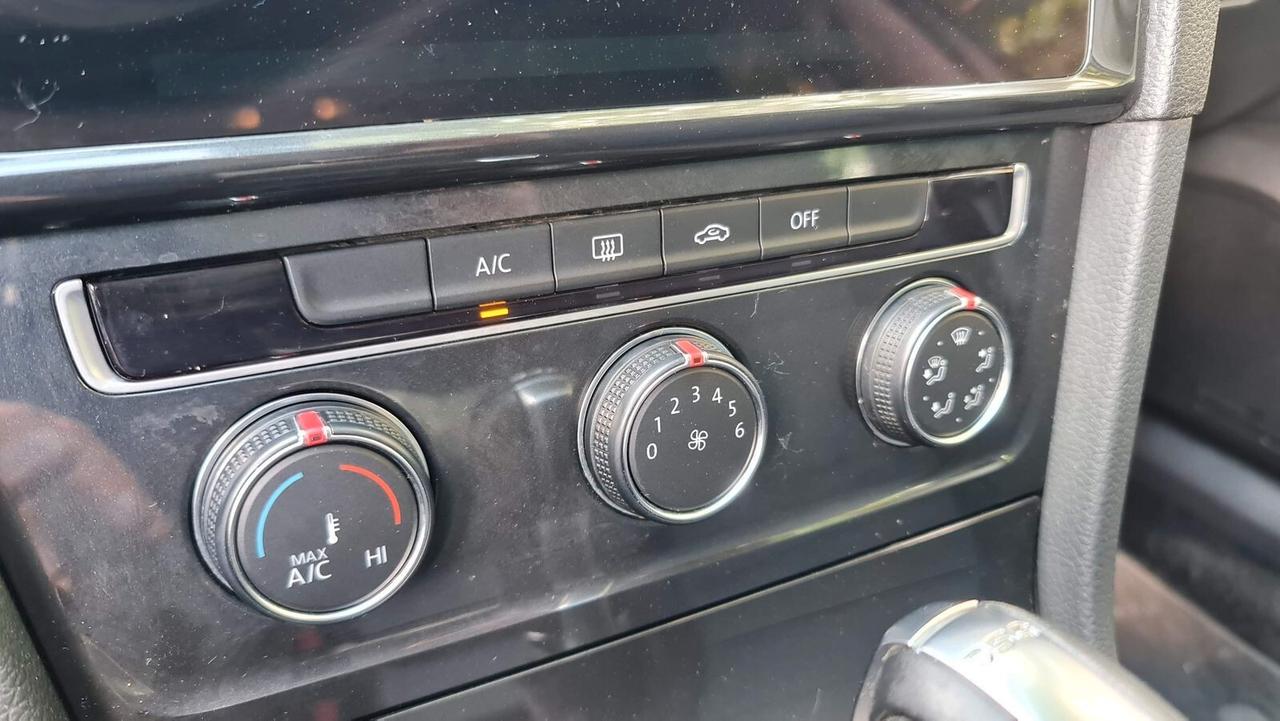 Volkswagen Golf 1.6 diesel 116cv cambio automatico dsg