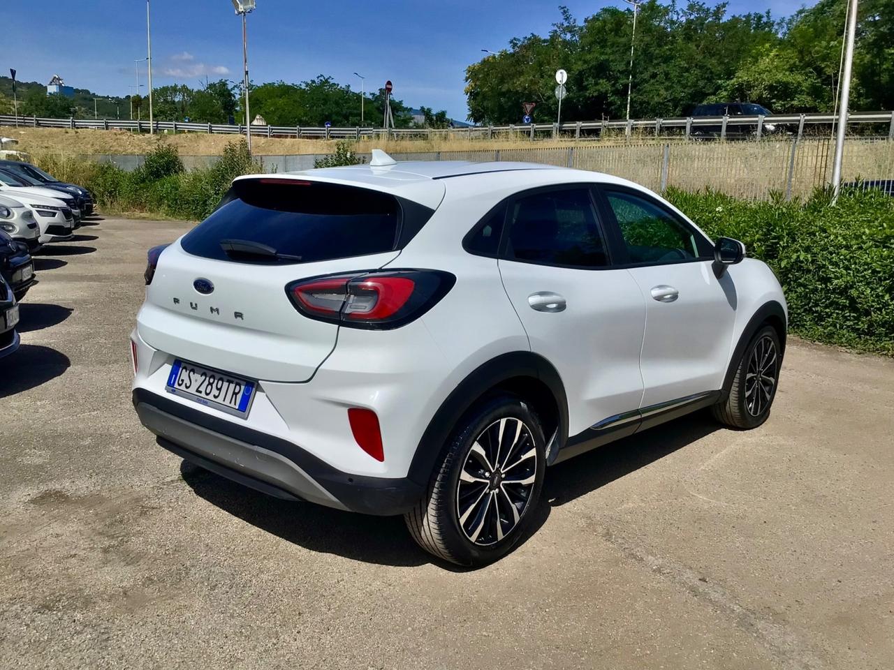 Ford Puma 1.0 EcoBoost Hybrid 125 CV Titanium