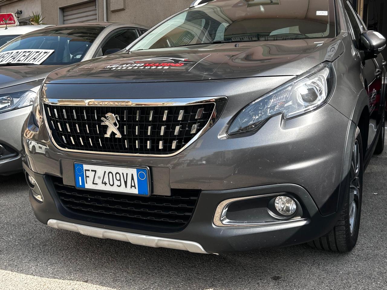 PEUGEOT 2008 - Cc 1.5 - Cv 102 - PASSAGGIO E GAARANZIA INCLUSO NEL PREZZO!