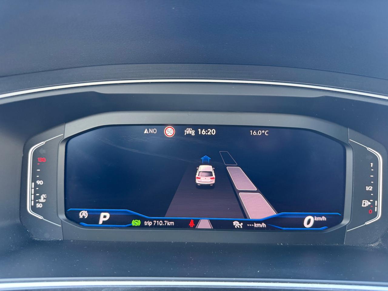 Volkswagen Tiguan 1.5 tsi R-Line 150cv dsg / NO VINCOLI / MATRIX