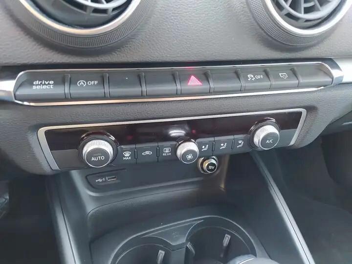 Audi A3 SPB 1.4 TFSI S tronic g-tron Sport