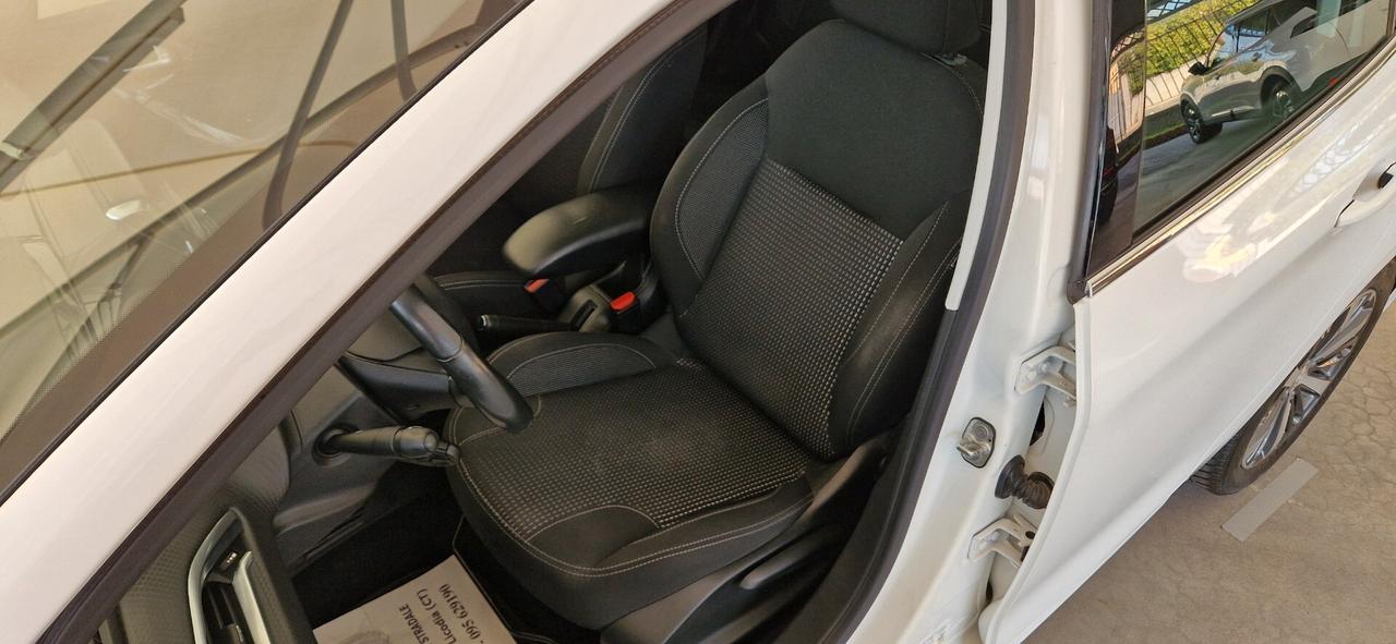 Peugeot 208 1.6 HDi 75cv 5 porte Allure