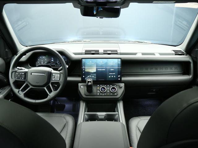 LAND ROVER Defender 110 3.0D I6 250 CV AWD Auto X-Dynamic HSE
