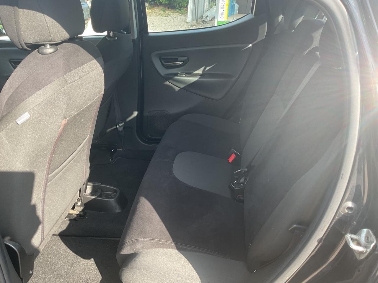 Lancia Ypsilon 1.2 69 CV 5 porte GPL Ecochic Elefantino