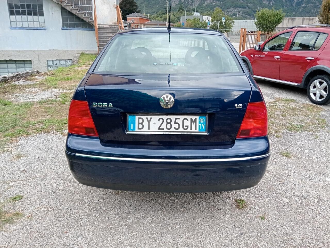 Volkswagen Bora 1.6 16V cat Trendline