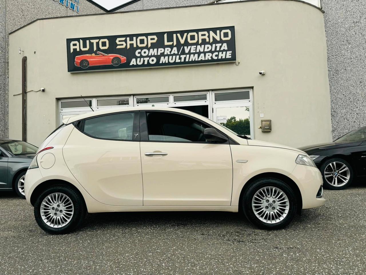 Lancia Ypsilon 1.2 69 CV 5 porte Platinum