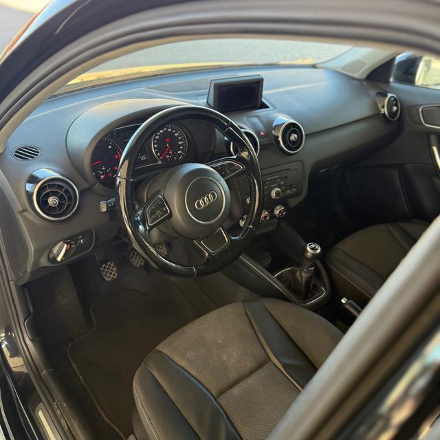 AUDI A1 SPB 1.6 TDI 105 CV Ambition